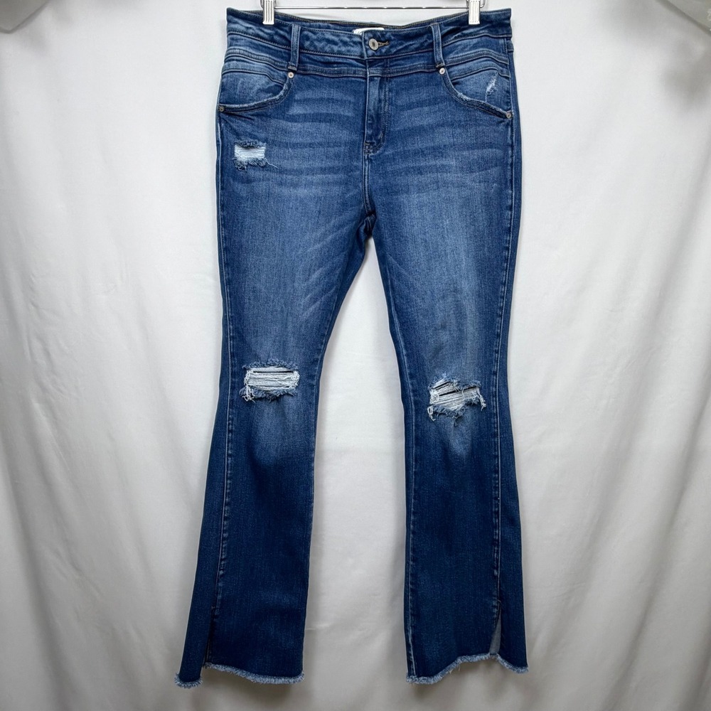 KanCan Maurices Distressed Flare Jeans Blue Medium Wash Raw Hem Size 31 236214